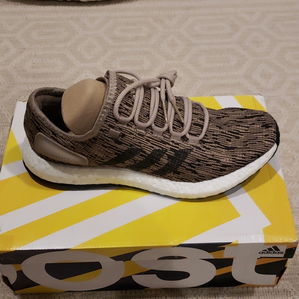 adidas Mens Pure Boost Size 9